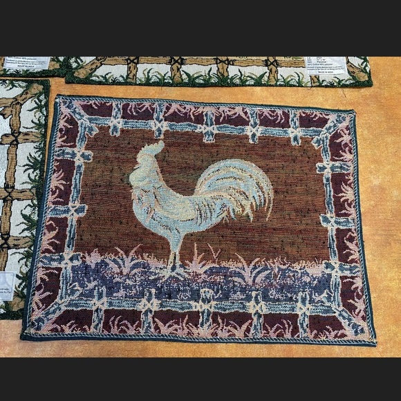 4 Rooster Chicken Tapestry Placemat 13"x19" - Picture 3 of 3